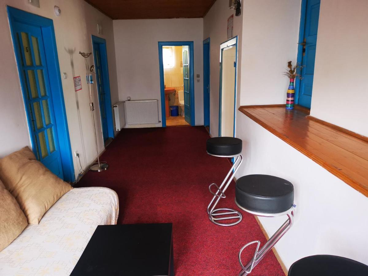 Enjoy Hostel Kluż-Napoka Zewnętrze zdjęcie