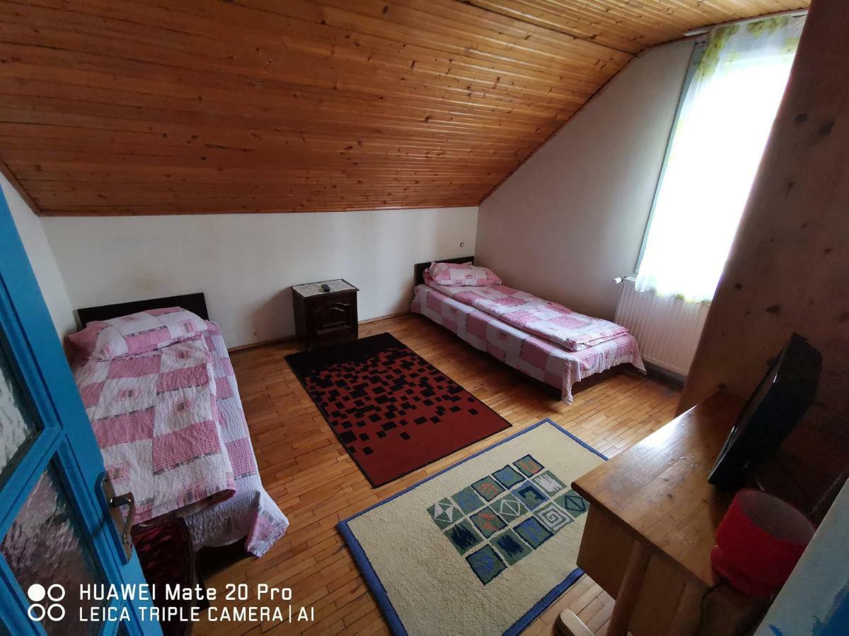 Enjoy Hostel Kluż-Napoka Zewnętrze zdjęcie