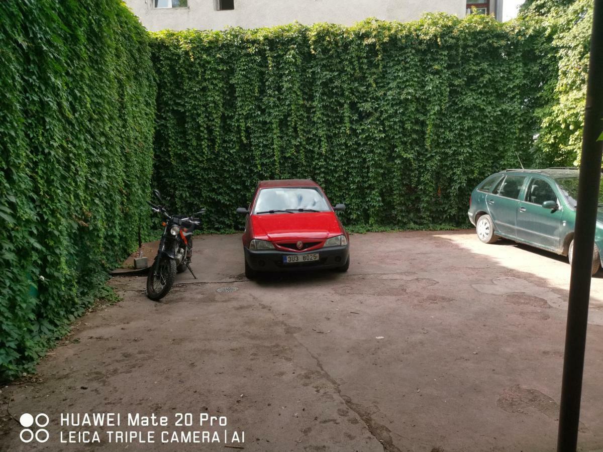 Enjoy Hostel Kluż-Napoka Zewnętrze zdjęcie